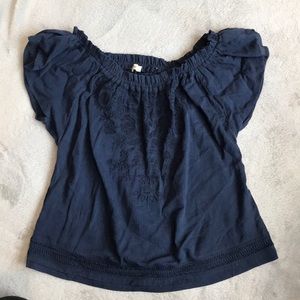 Hollister sz S Navy Blue Top